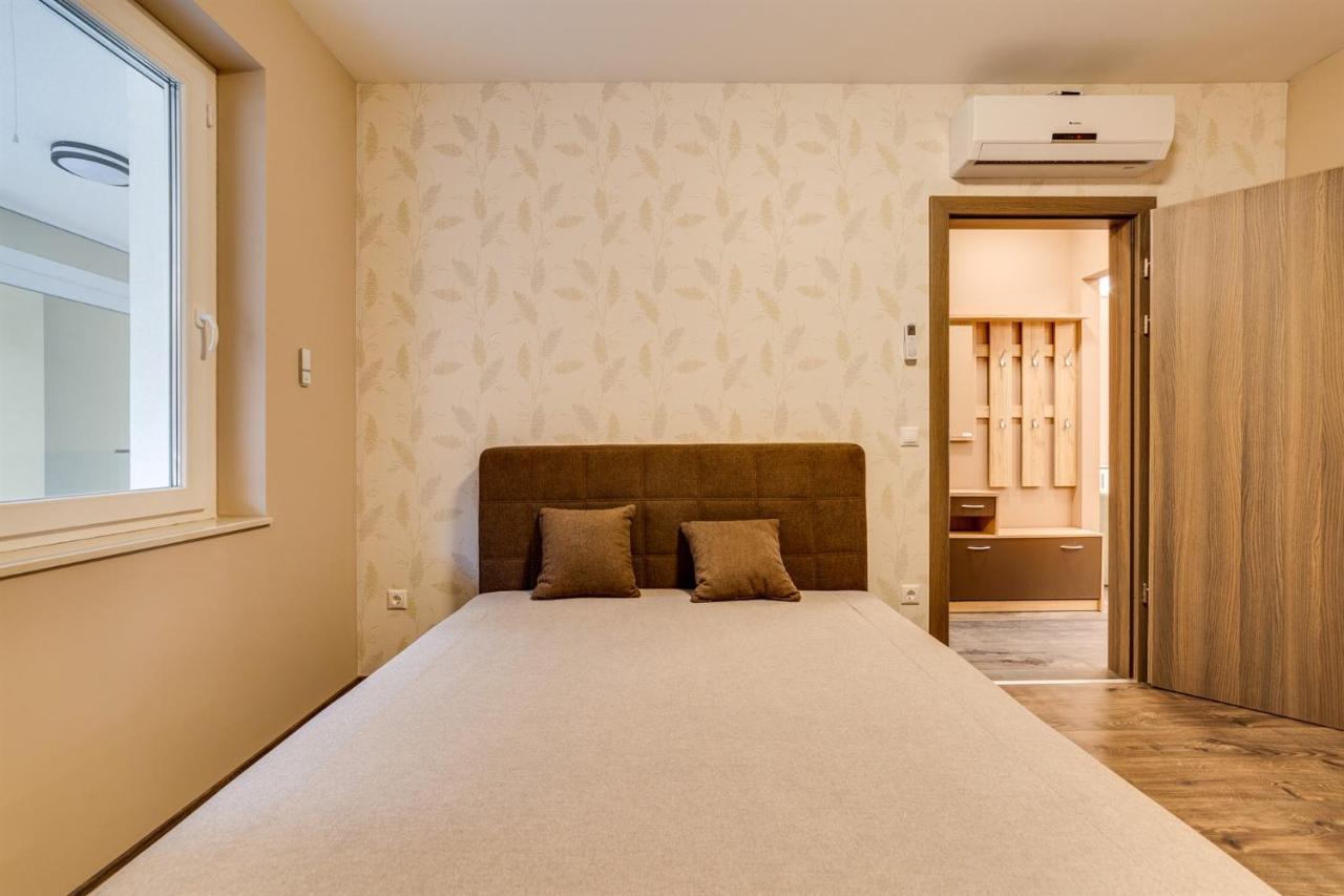 Forest Földvár Apartmanok Balatonföldvár Exterior foto