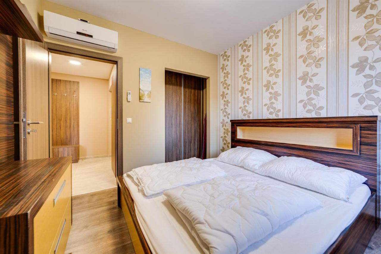 Forest Földvár Apartmanok Balatonföldvár Exterior foto
