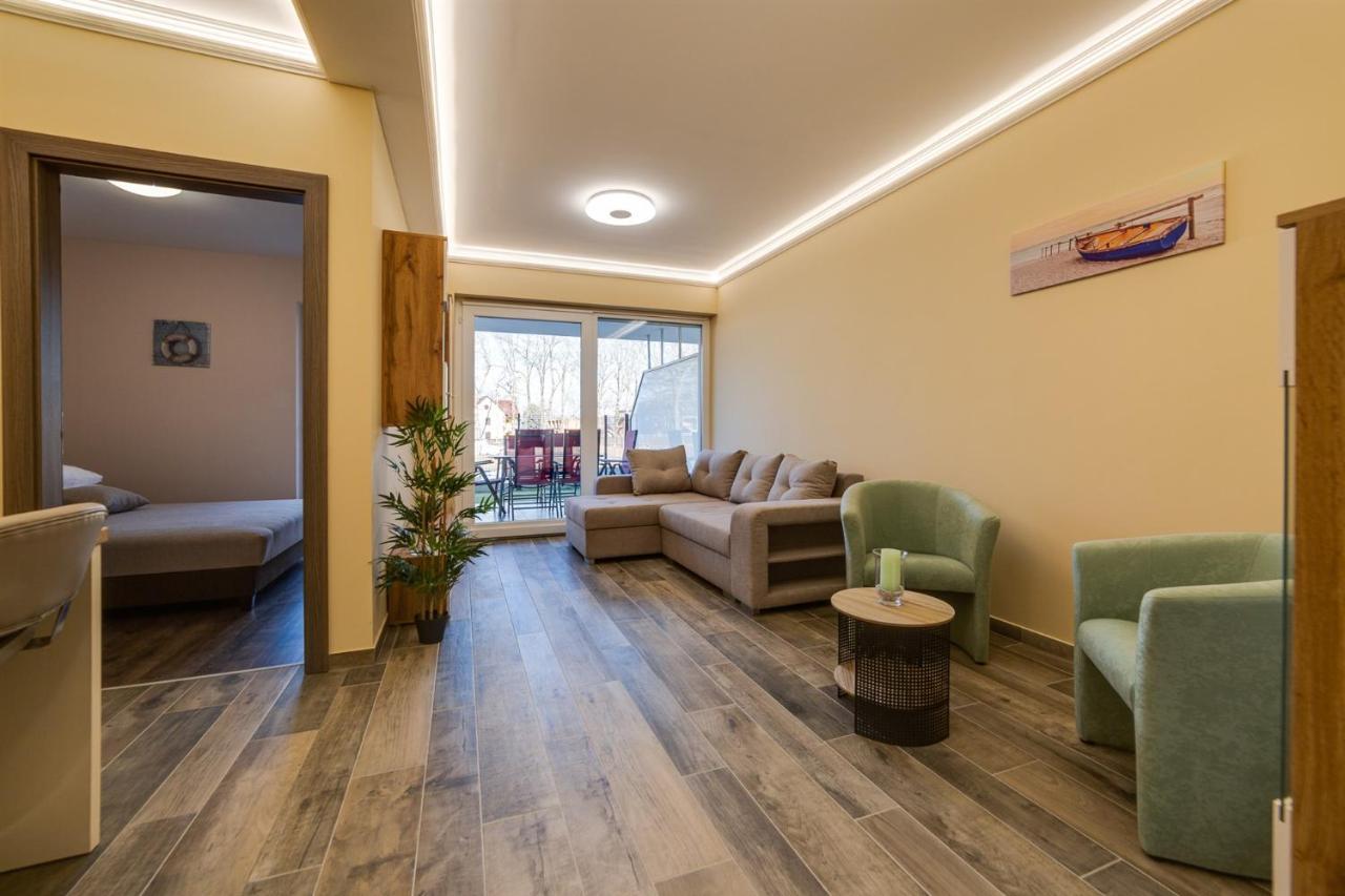 Forest Földvár Apartmanok Balatonföldvár Exterior foto