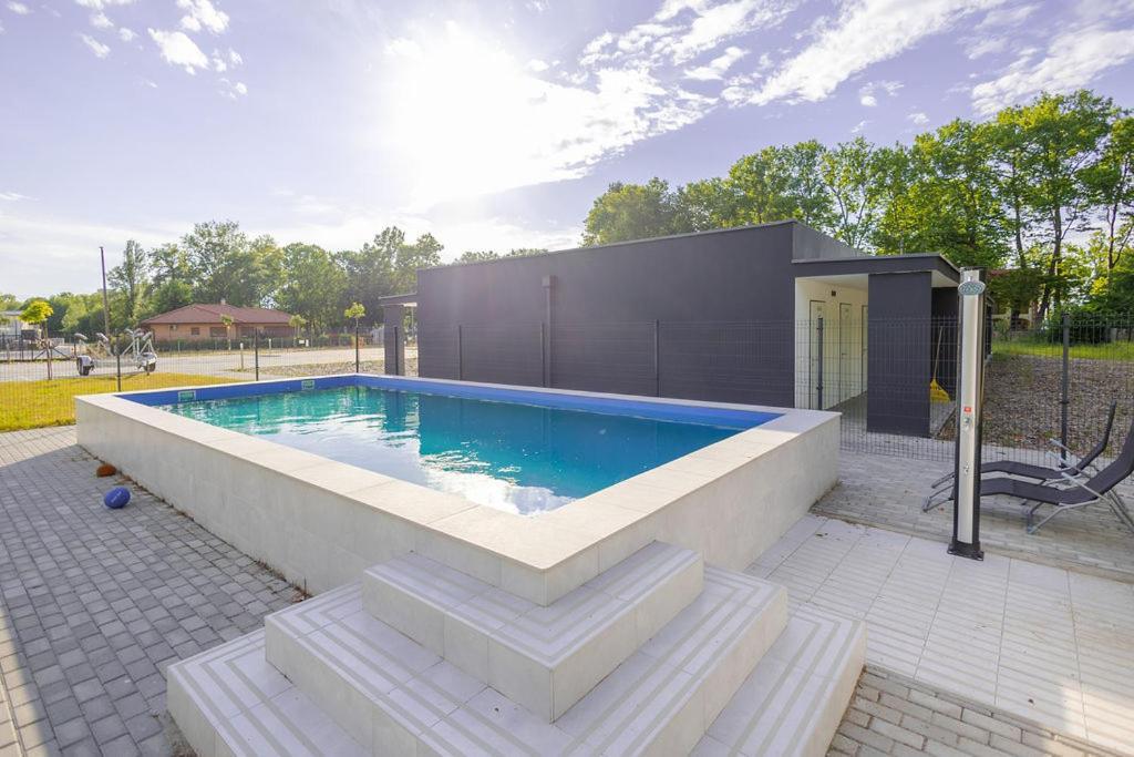 Forest Földvár Apartmanok Balatonföldvár Exterior foto